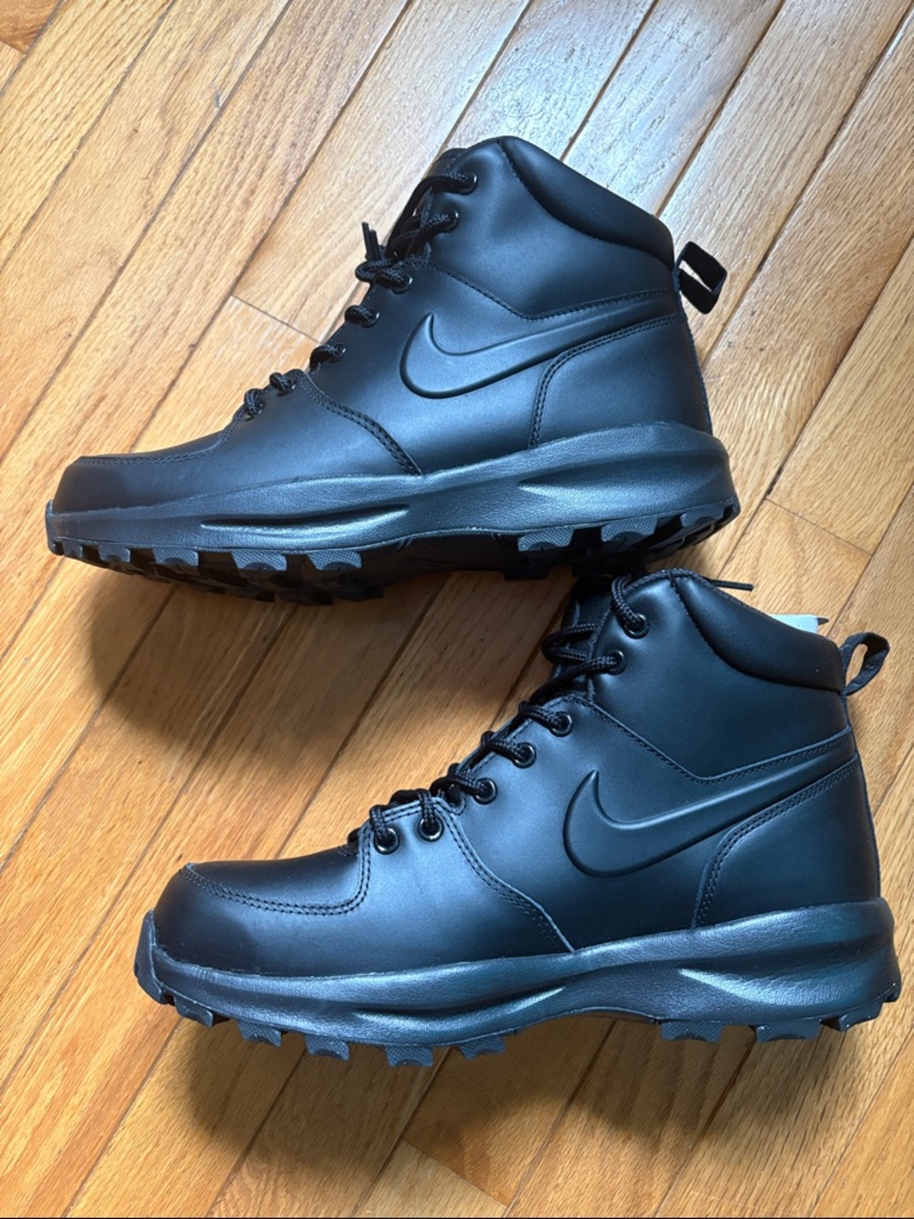 Nike Black Manoa Leather Trail Boots
